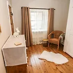 Heugh Barn * Thwaite