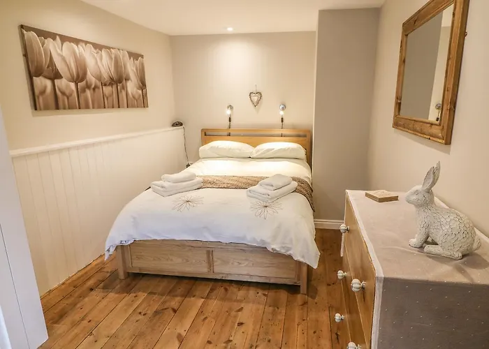 Heugh Barn * Thwaite