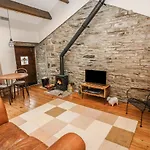 Heugh Barn Feriehus Thwaite