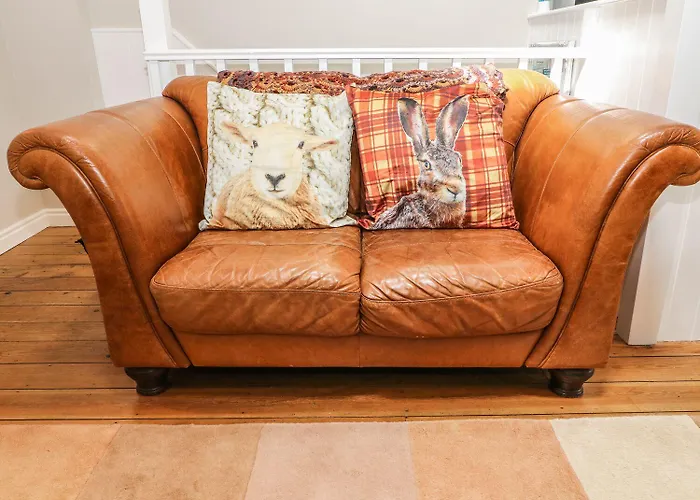 Heugh Barn * Thwaite